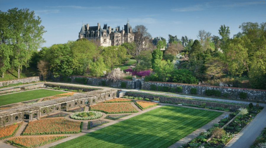 The palacial grounds of the Biltmore Estate, located in Asheville, NC