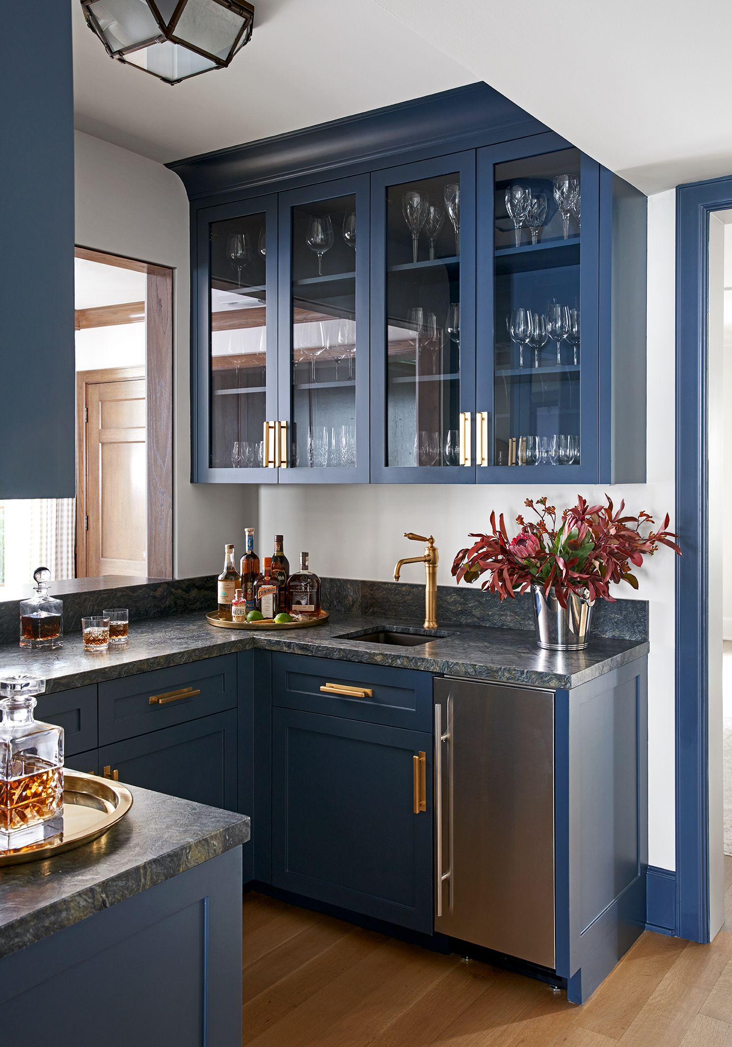 For this classic bar, we opted for a rich blue tone we love.
