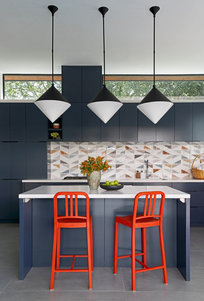 Braeswood Place pool house kitchen