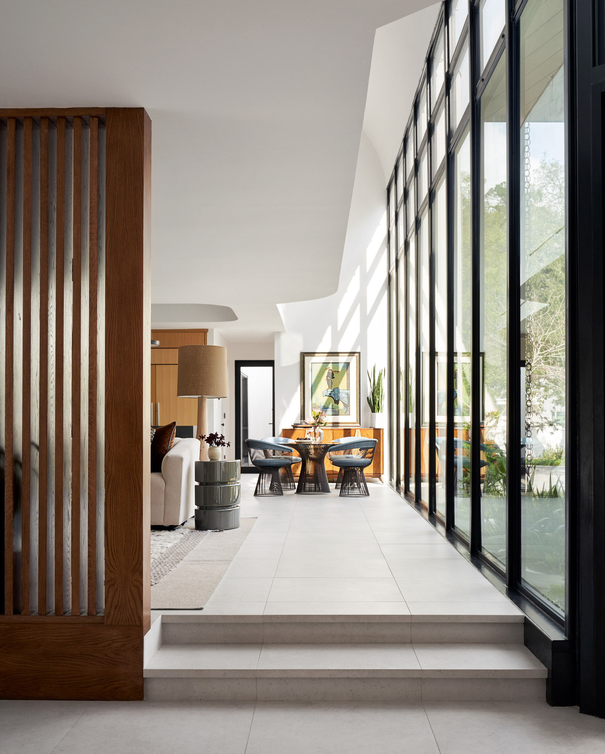 A modern home in River Oaks, Houston designed by Laura U Design Collective