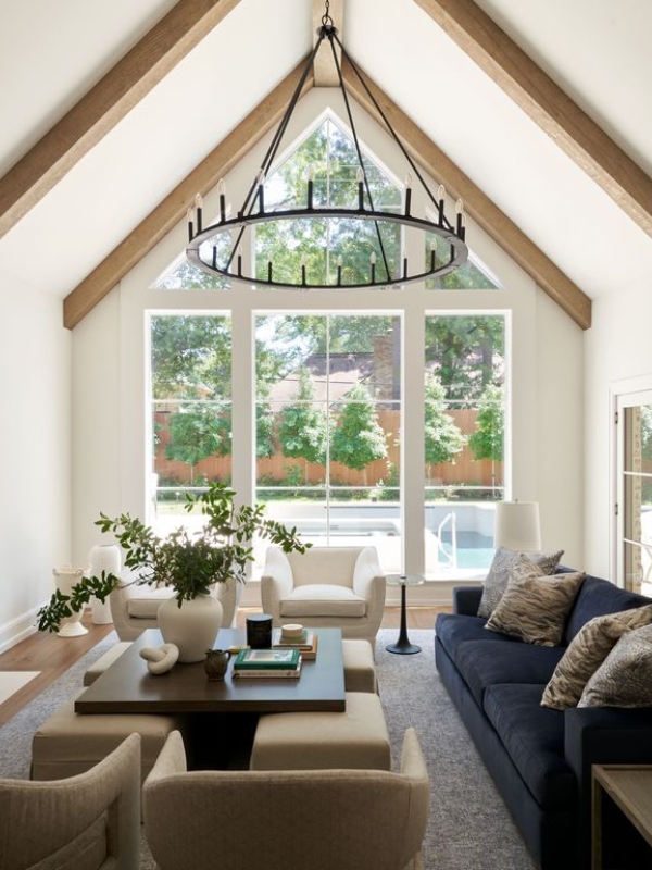 Huntwick Forest neutral interior