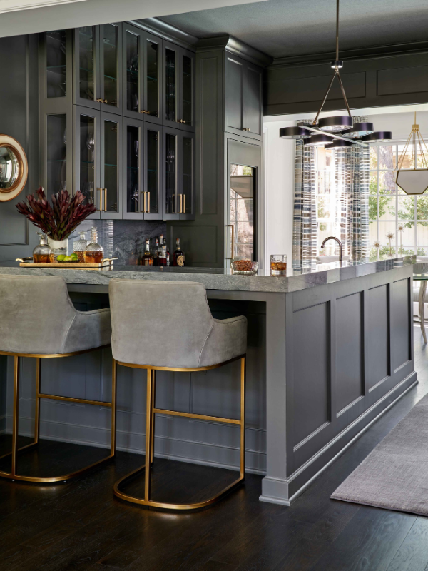 the bar at Colonial Drive
